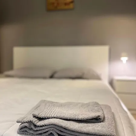 Apartmán Affittoposti Con Cucina E Balcone