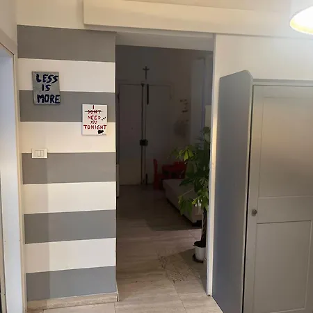Affittoposti Con Cucina E Balcone Apartmán La Spezia