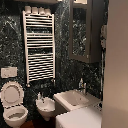 Affittoposti Con Cucina E Balcone Apartmán *